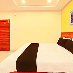 Hotel O R Square